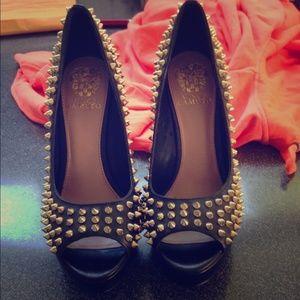 Vince Camuto heels